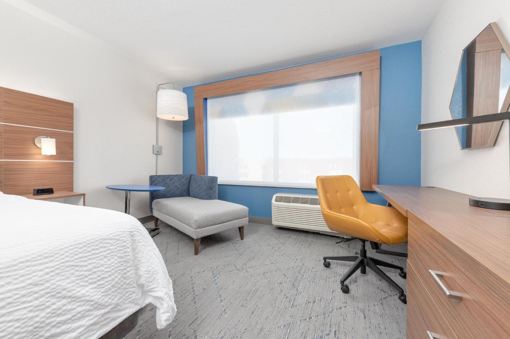 Holiday Inn Express & Suites Moore By Ihg Buitenkant foto