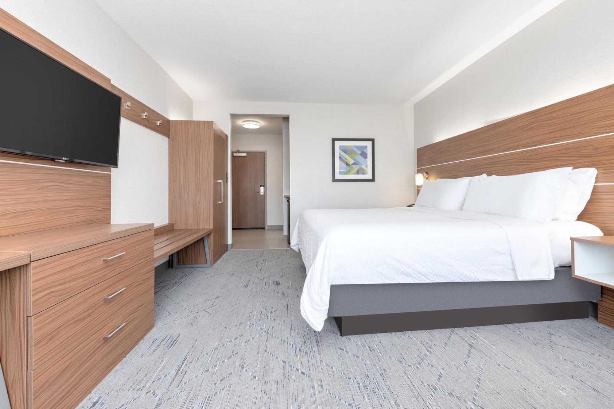 Holiday Inn Express & Suites Moore By Ihg Buitenkant foto